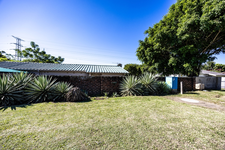 5 Bedroom Property for Sale in Morningside Eastern Cape